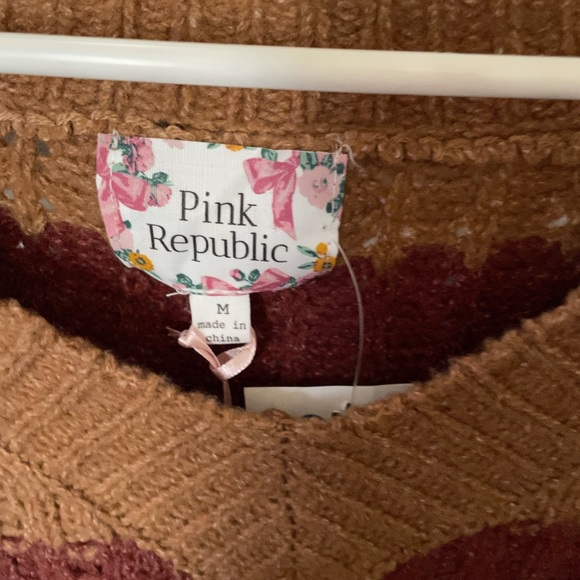 NWT cropped striped sweater M - Picture 2 of 4